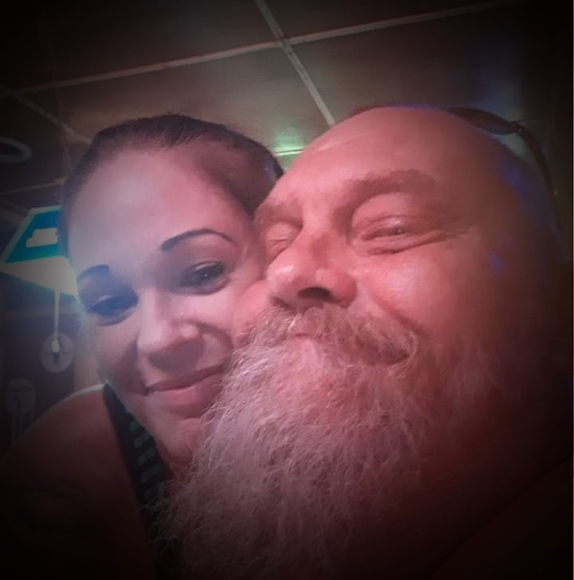 Meet your Posher, Niki - Picture 1 of 1